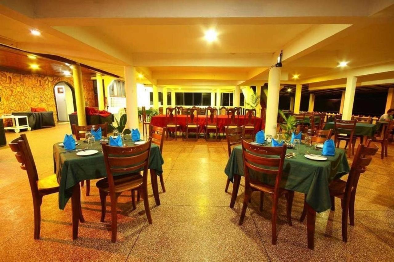 Miltons Beach Resort Unawatuna Exterior photo
